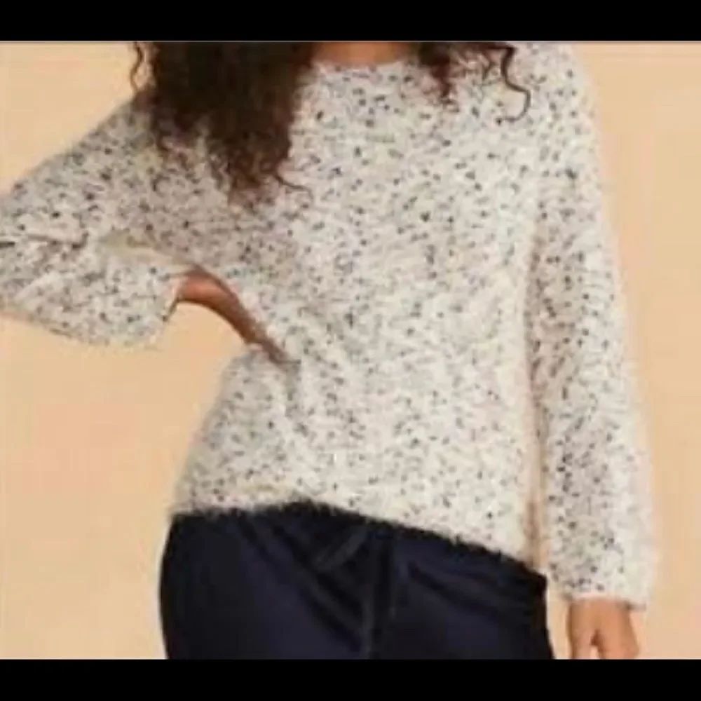 Lou & Grey crewneck multicolor eyelash sweater - Picture 6 of 6